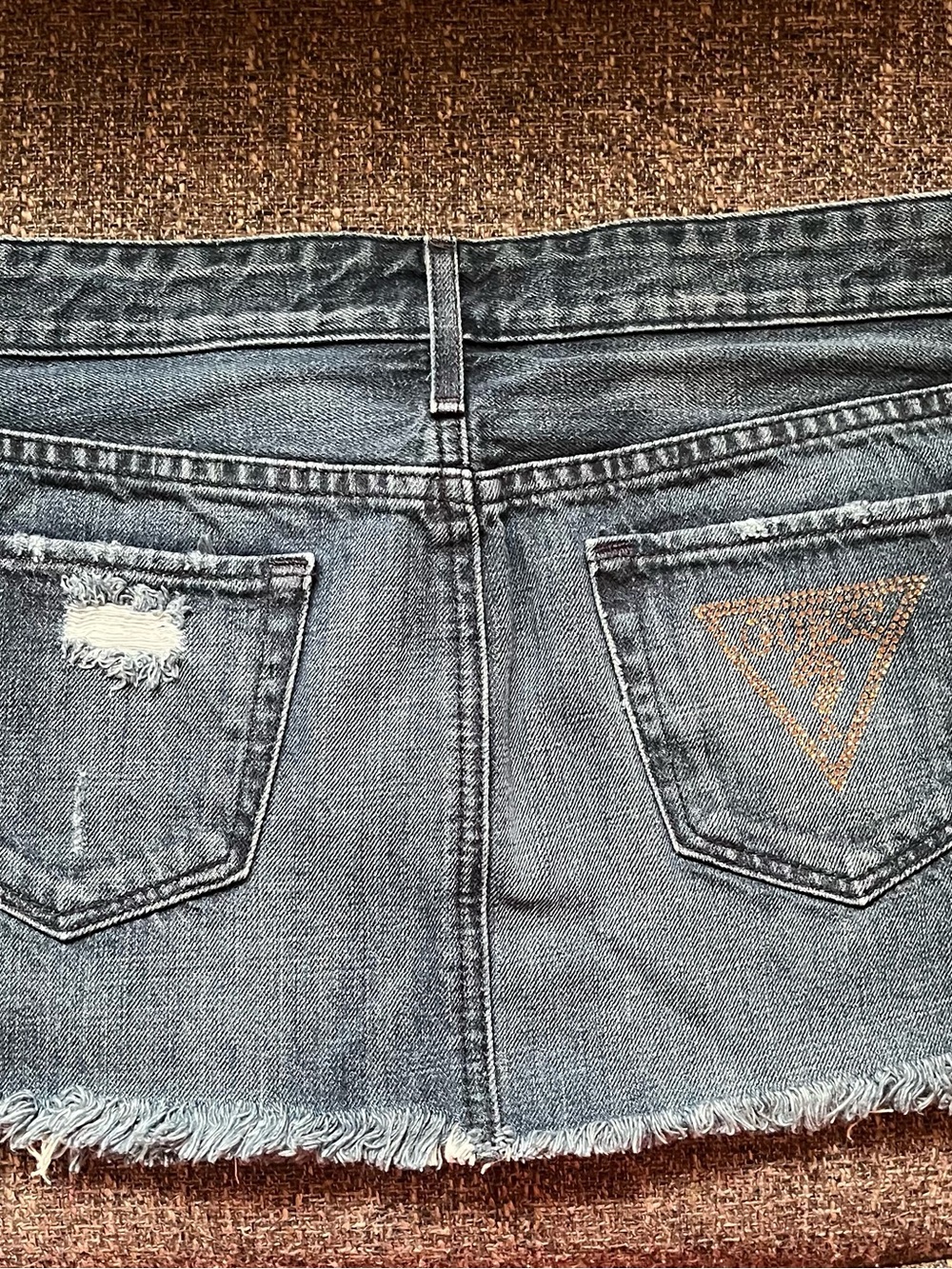 Guess los Angeles 1981*2005*Y2K*Denim Mini*Medium* Rhinestone logo* Rare! *Bratz
